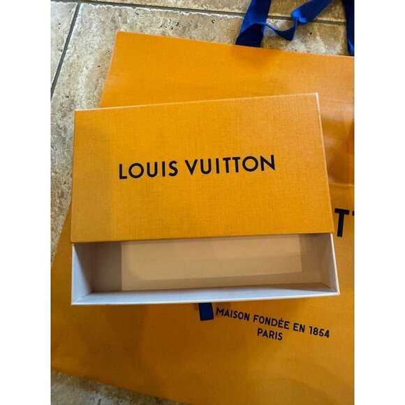 Louis Vuitton Box And Bag Set Of 3‎ Wallet And Jewelry Box And Large Bag - Picture 3 of 7